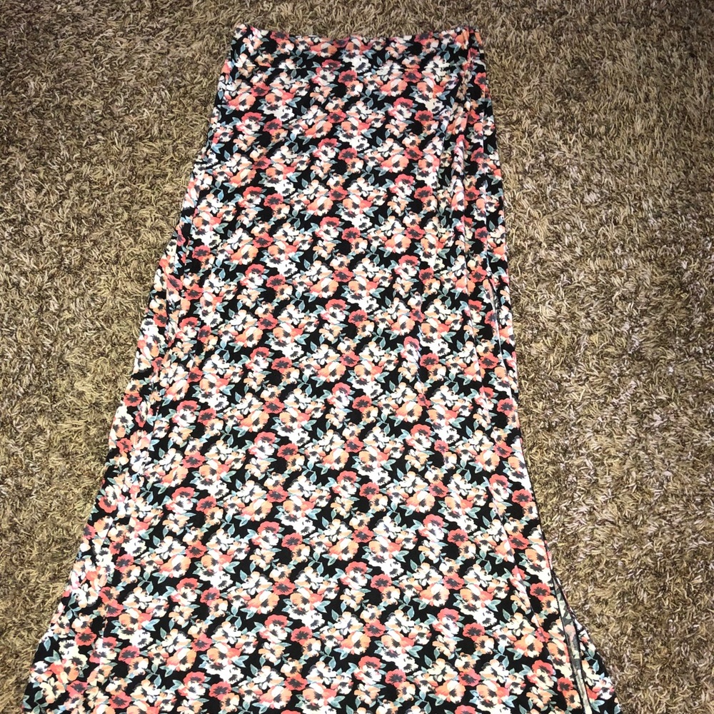 American Eagle multi colored floral maxi skirt